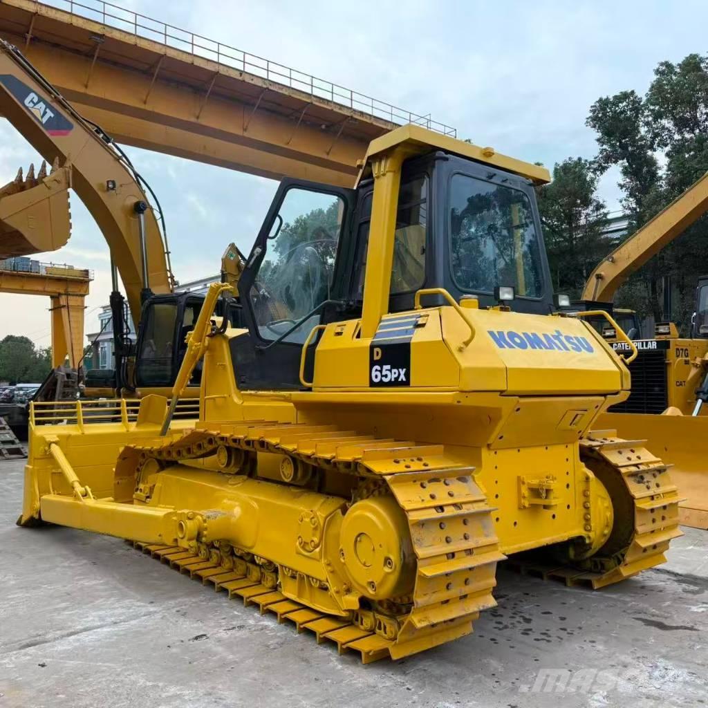 Komatsu D 65 PX-12E Buldožeri gusjeničari