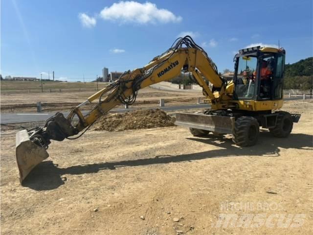 Komatsu PW98 MR-10 Bageri na kotačima