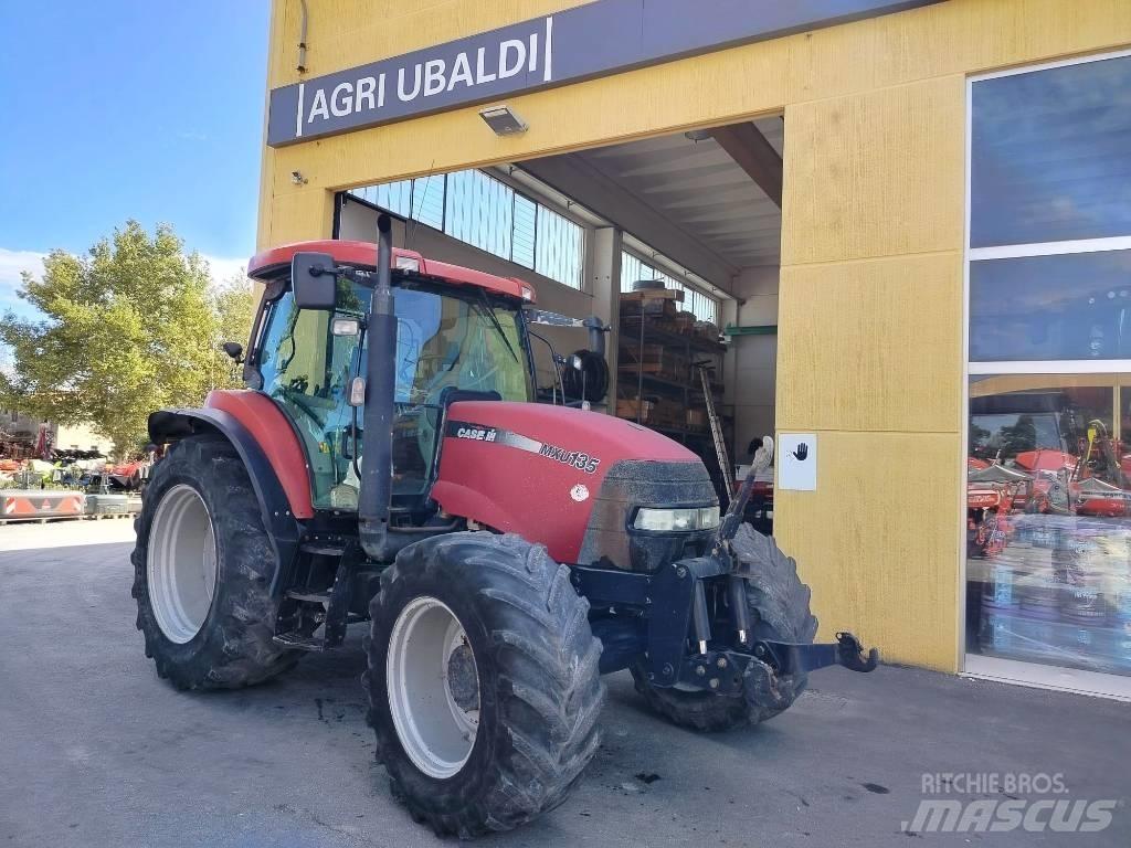 CASE MXU135 Traktori