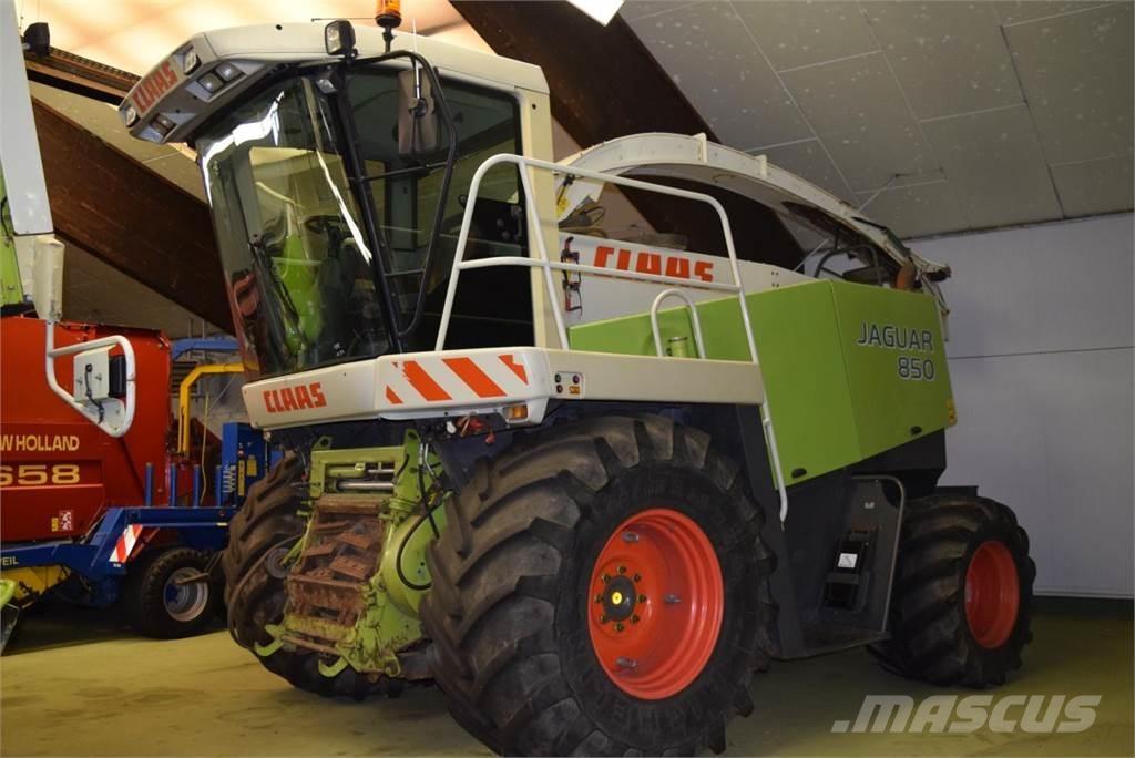 CLAAS Jaguar 850 Strojevi za krmu na vlastiti pogon