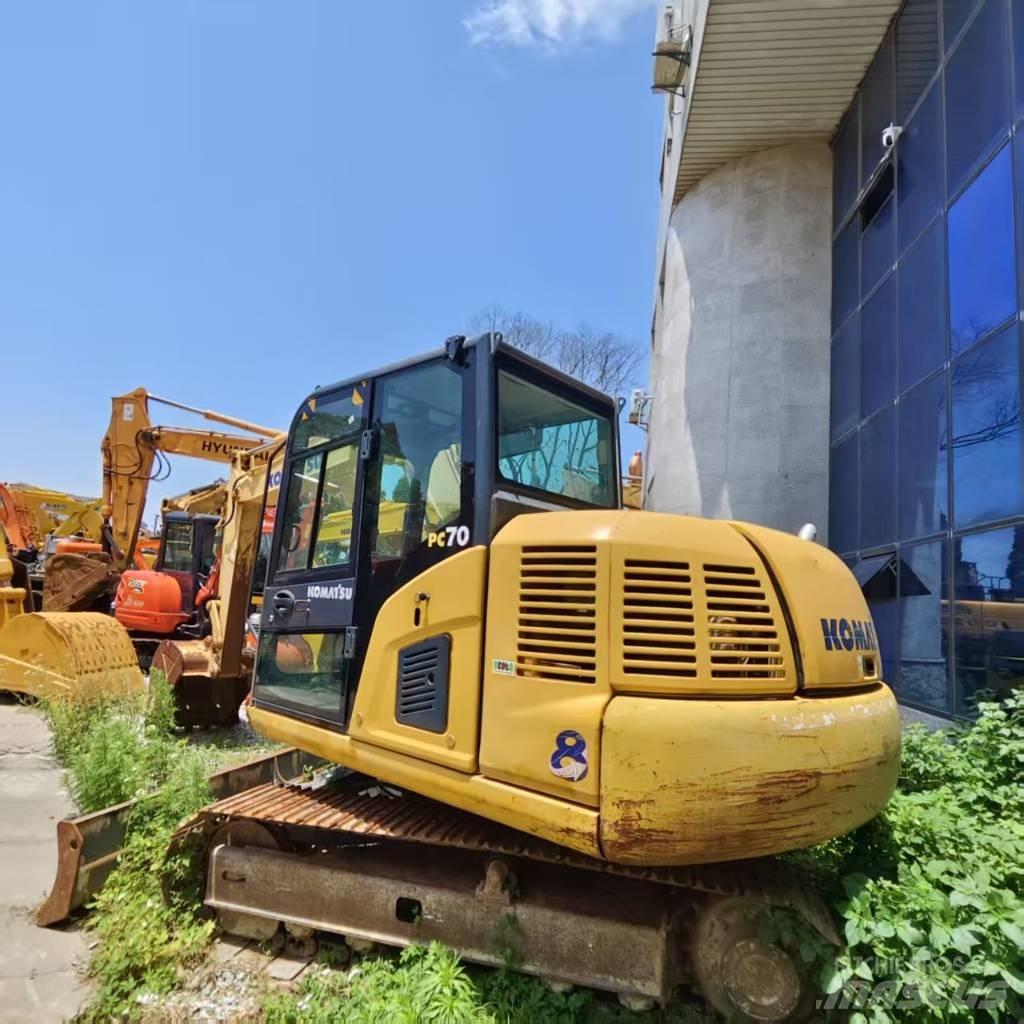 Komatsu PC 70 Bageri gusjeničari