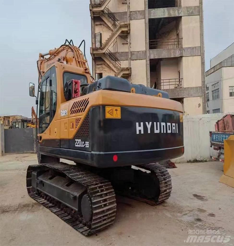 Hyundai R220LC-9S Bageri gusjeničari