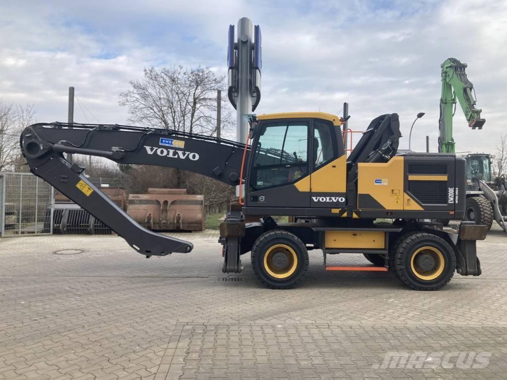 Volvo EW 200 E MH Bageri na kotačima