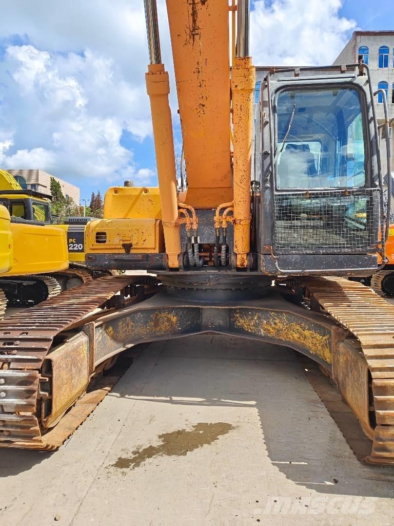 Hyundai R305LC-7 Bageri gusjeničari