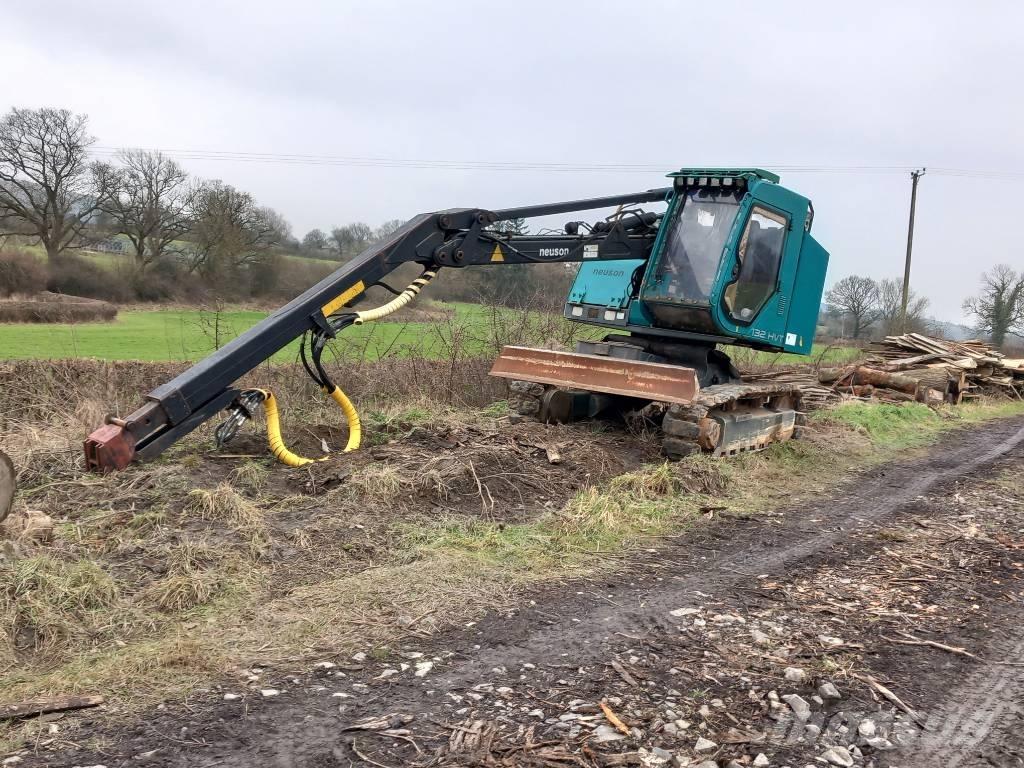Neuson 132 HV T Harversteri