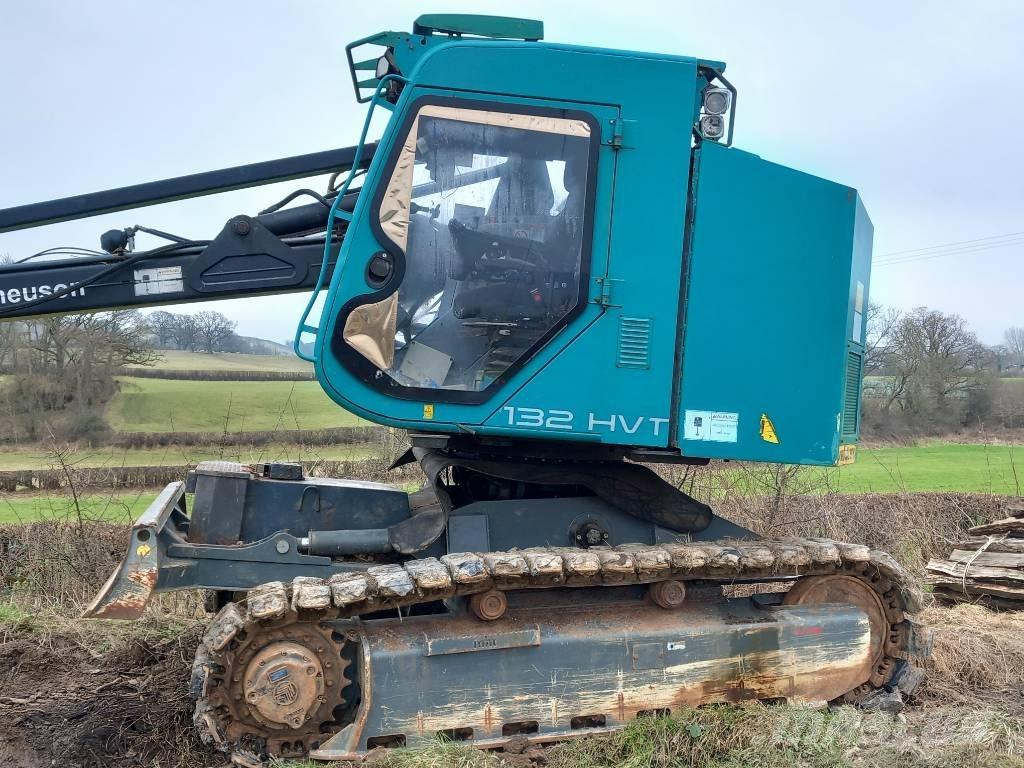 Neuson 132 HV T Harversteri
