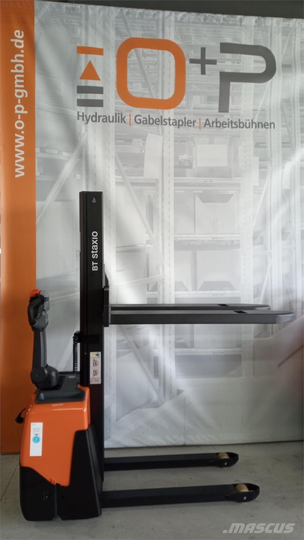 Toyota HWE100 Samopogonski ručni viličari