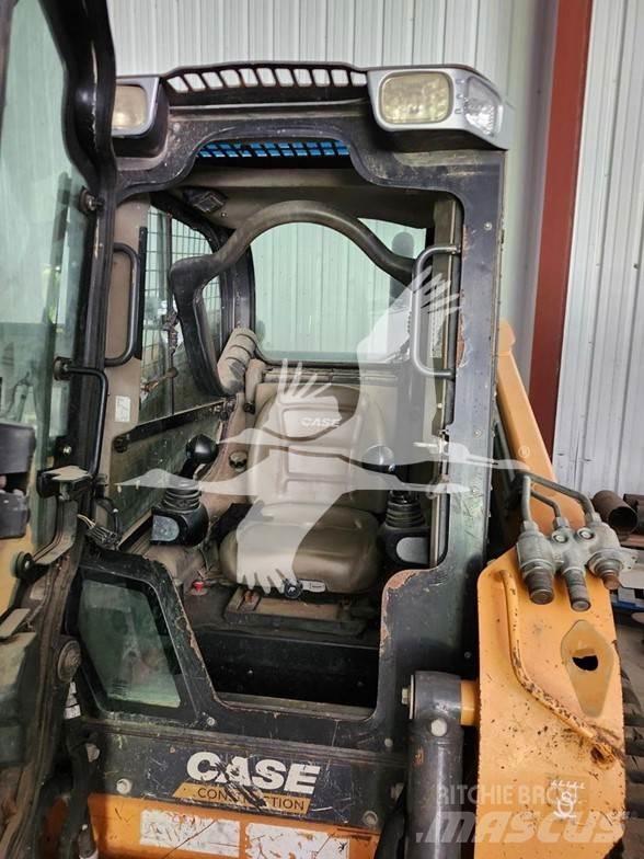 CASE TV380 Skid steer mini utovarivači