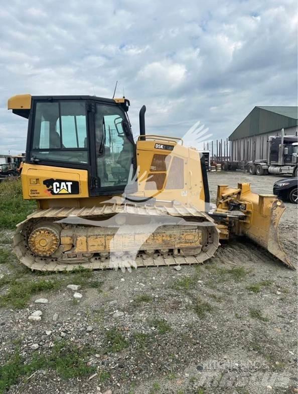 CAT D5K2 LGP Buldožeri gusjeničari