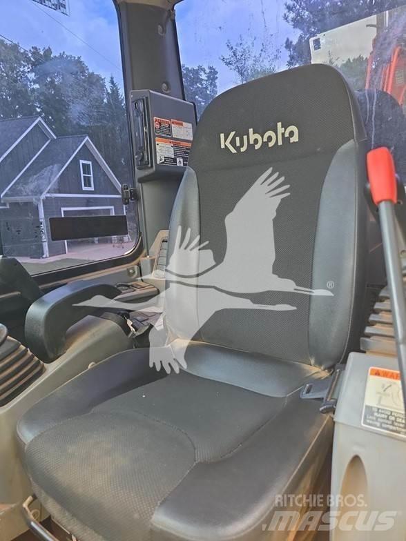 Kubota KX033-4 Mini bageri <7t