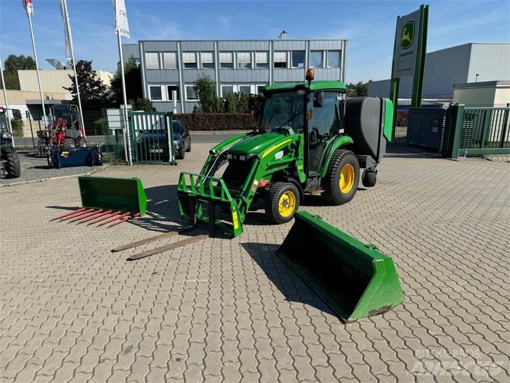 John Deere 3720 Kompaktni (mali) traktori