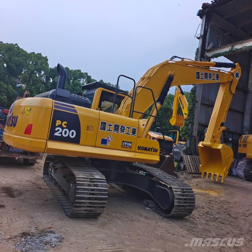 Komatsu PC 200 Bageri gusjeničari