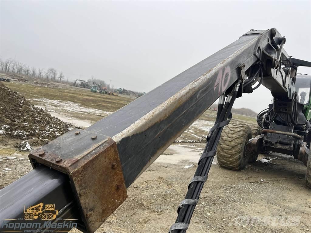 John Deere CH811 Harvester šumarske dizalice