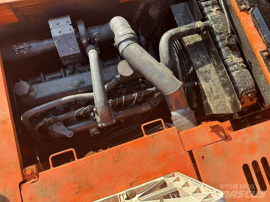 Doosan 150 W-7 Bageri na kotačima