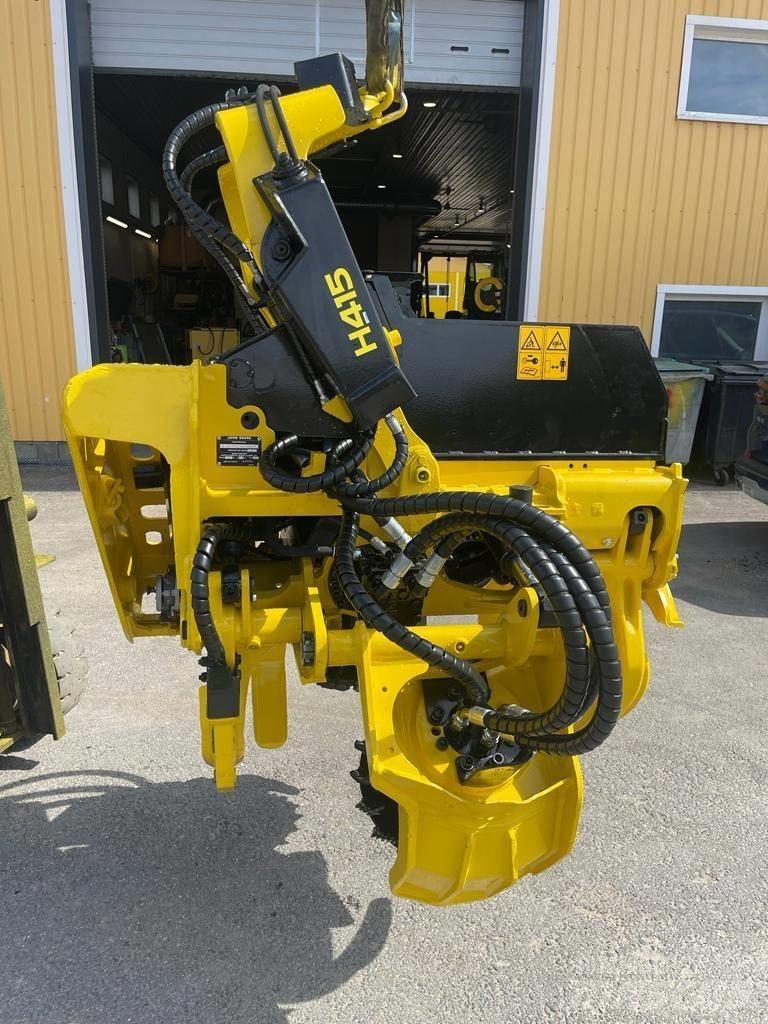 John Deere H 415 Glave za kombajne