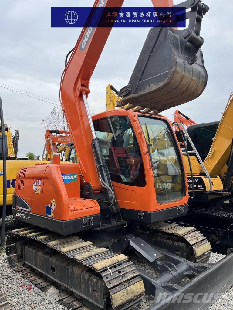 Doosan DX 75 Bageri gusjeničari