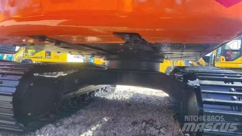 Hitachi ZX 120 Bageri gusjeničari