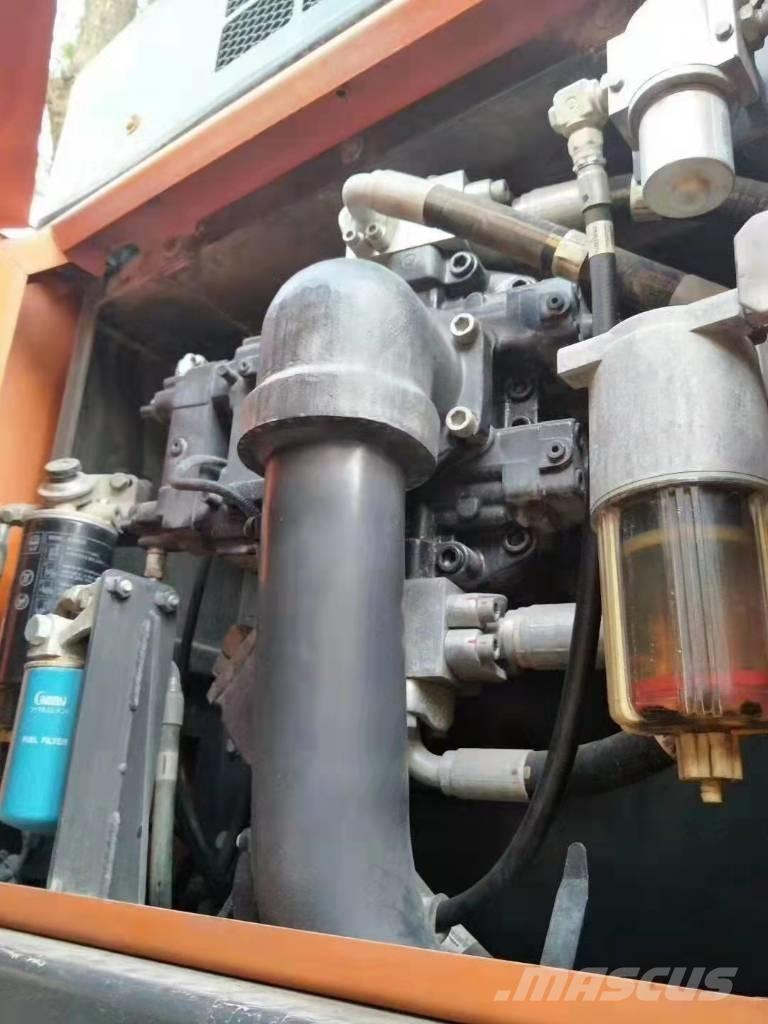 Doosan DX 530 LC-5 Bageri gusjeničari