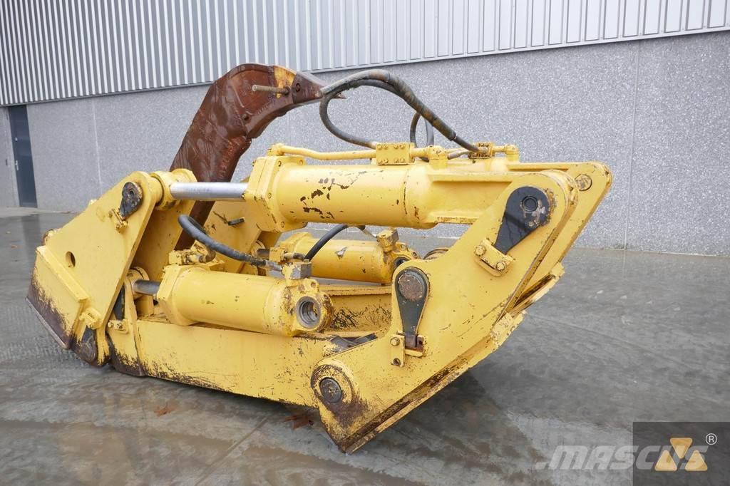 CAT D9H Ripper Ostale komponente