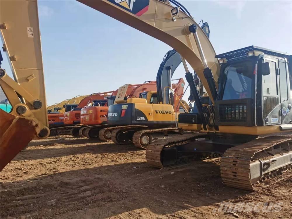 CAT 326D2 Bageri gusjeničari