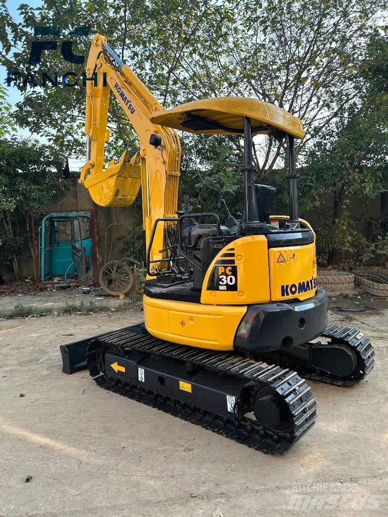 Komatsu PC30mr Mini bageri <7t