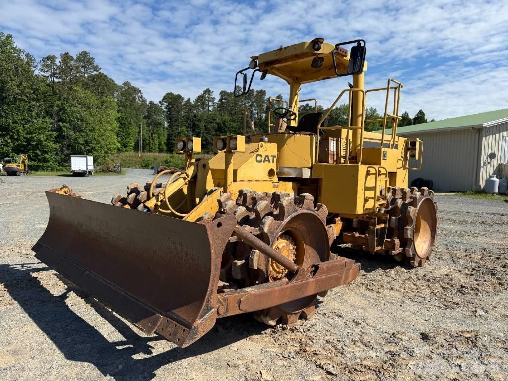 CAT 815 B Kompaktori zemlje