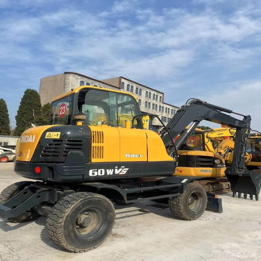 Hyundai R60W-9 Bageri na kotačima