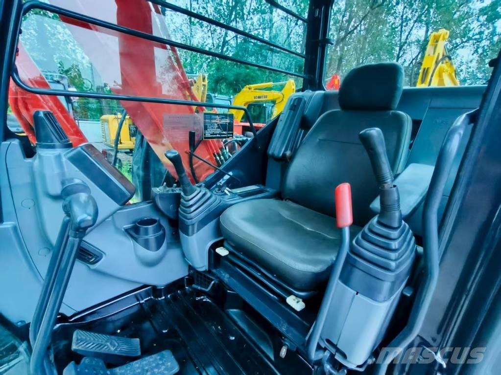 Hitachi ZX 70 Mini bageri <7t