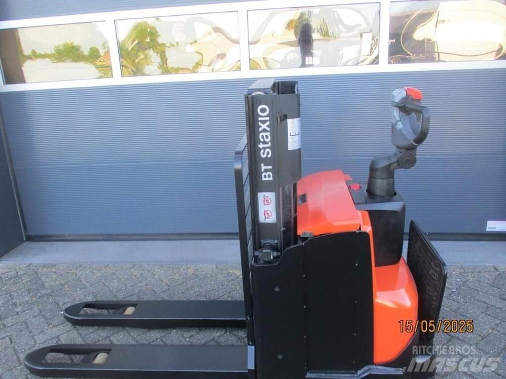 BT SWE 200D Ručni električni viličar