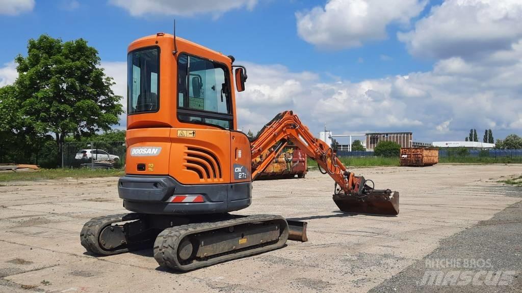 Doosan DX 27 Z Mini bageri <7t