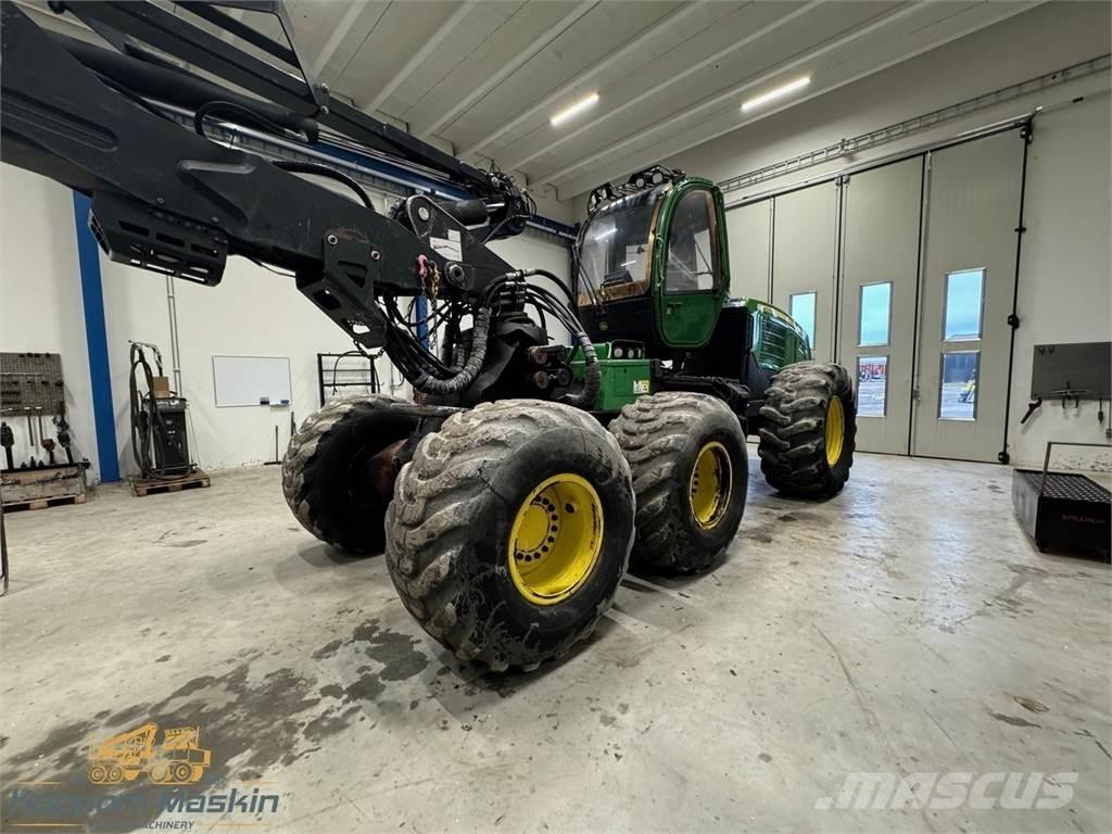 John Deere 1470E Harversteri