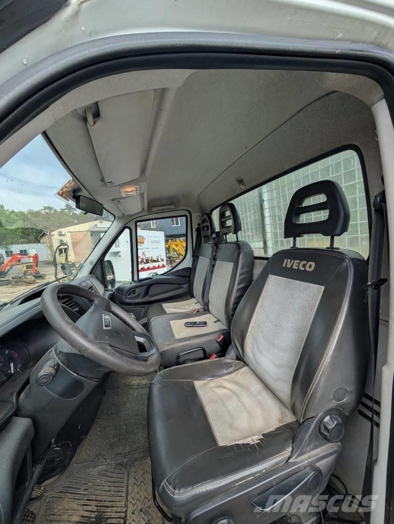 Iveco 35-12 Kiperi
