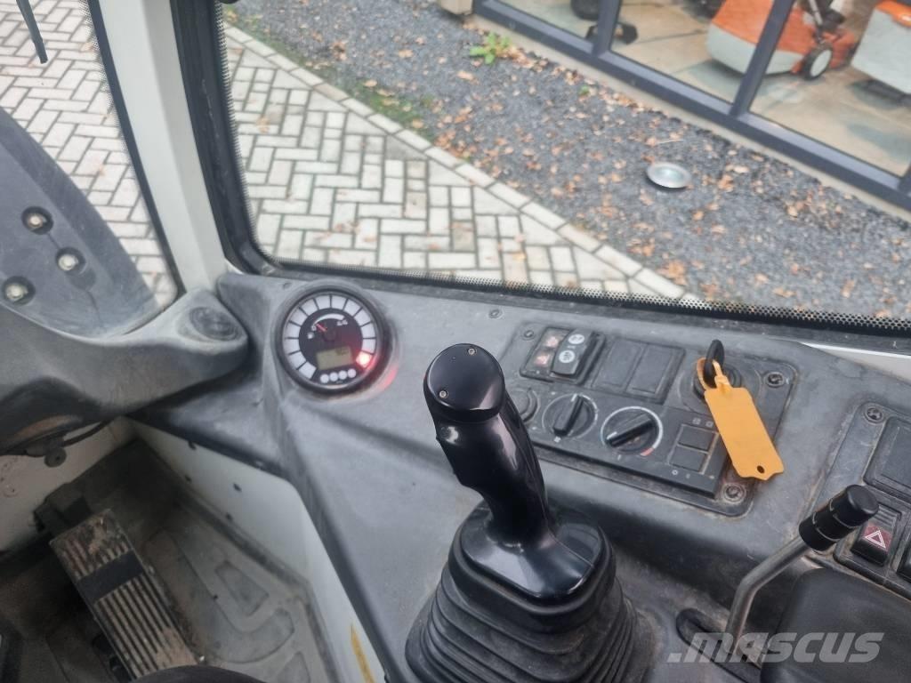 Liebherr l506c Utovarivači na kotačima
