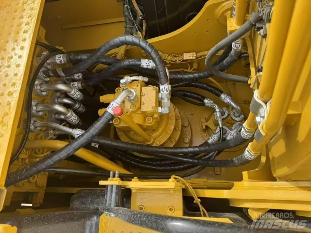 CAT 323GC Bageri gusjeničari