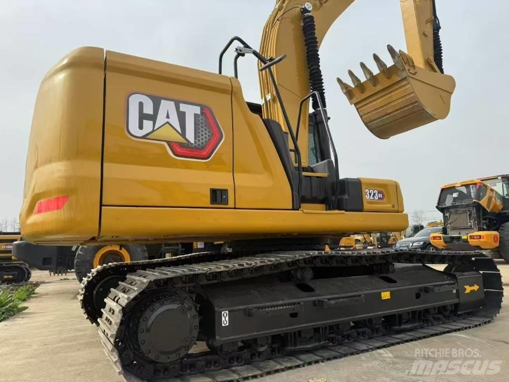CAT 323GC Bageri gusjeničari