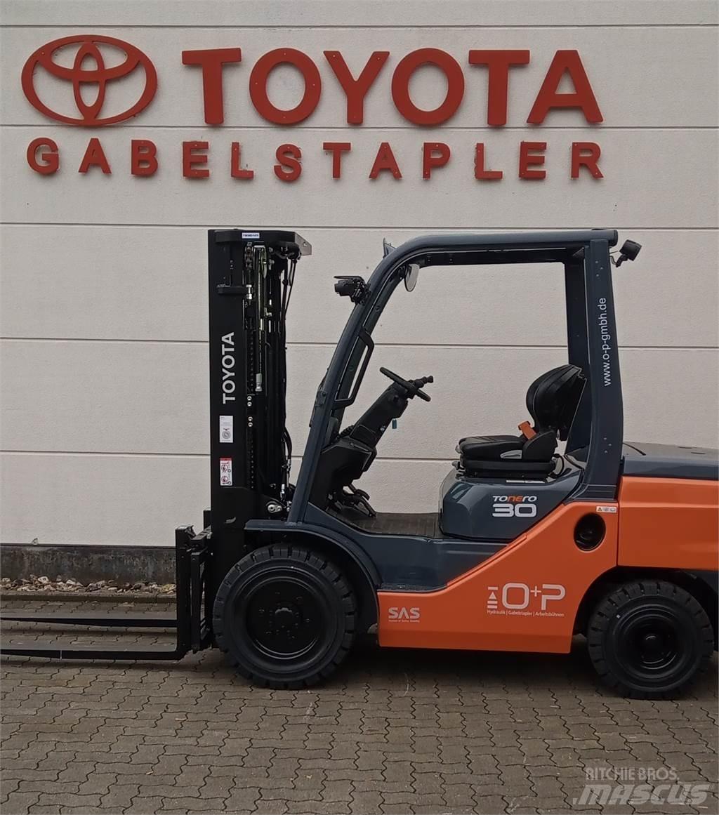 Toyota 52-8FDF30 Dizelski viličari
