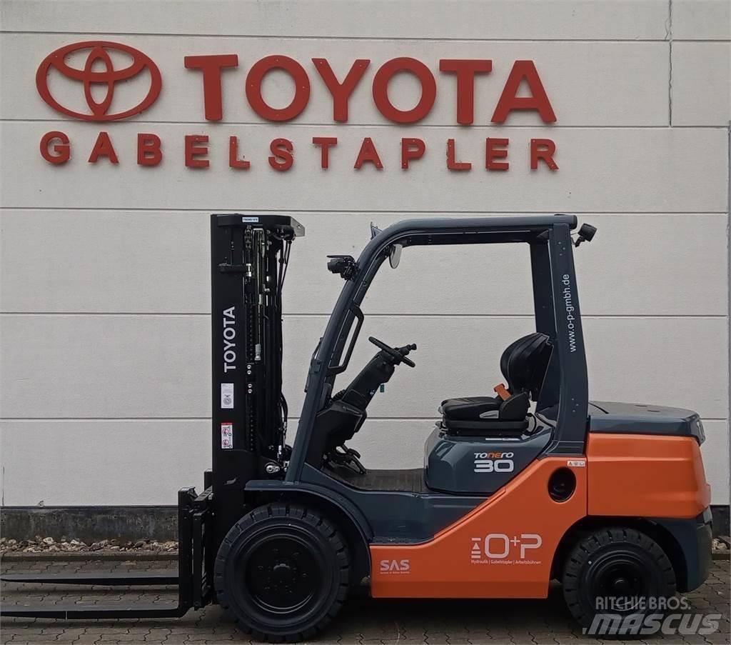 Toyota 52-8FDF30 Dizelski viličari