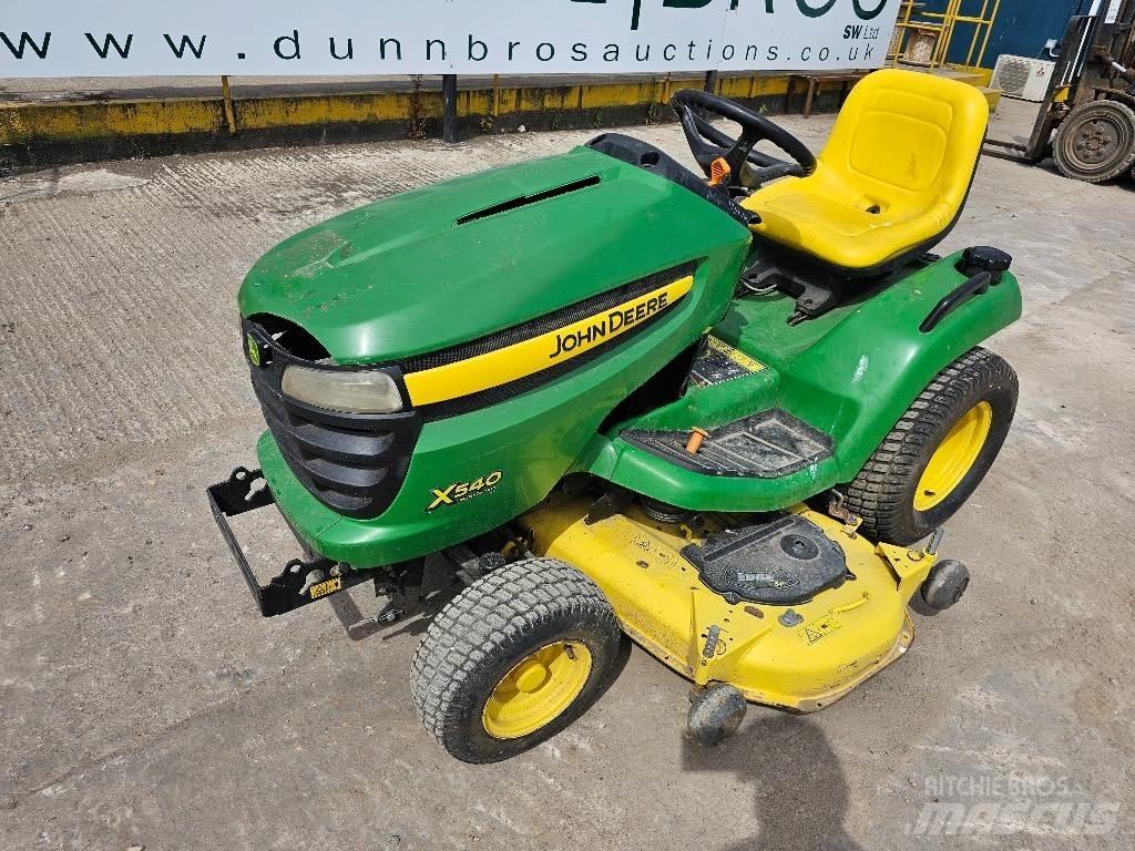 John Deere X 540 Kompaktni (mali) traktori