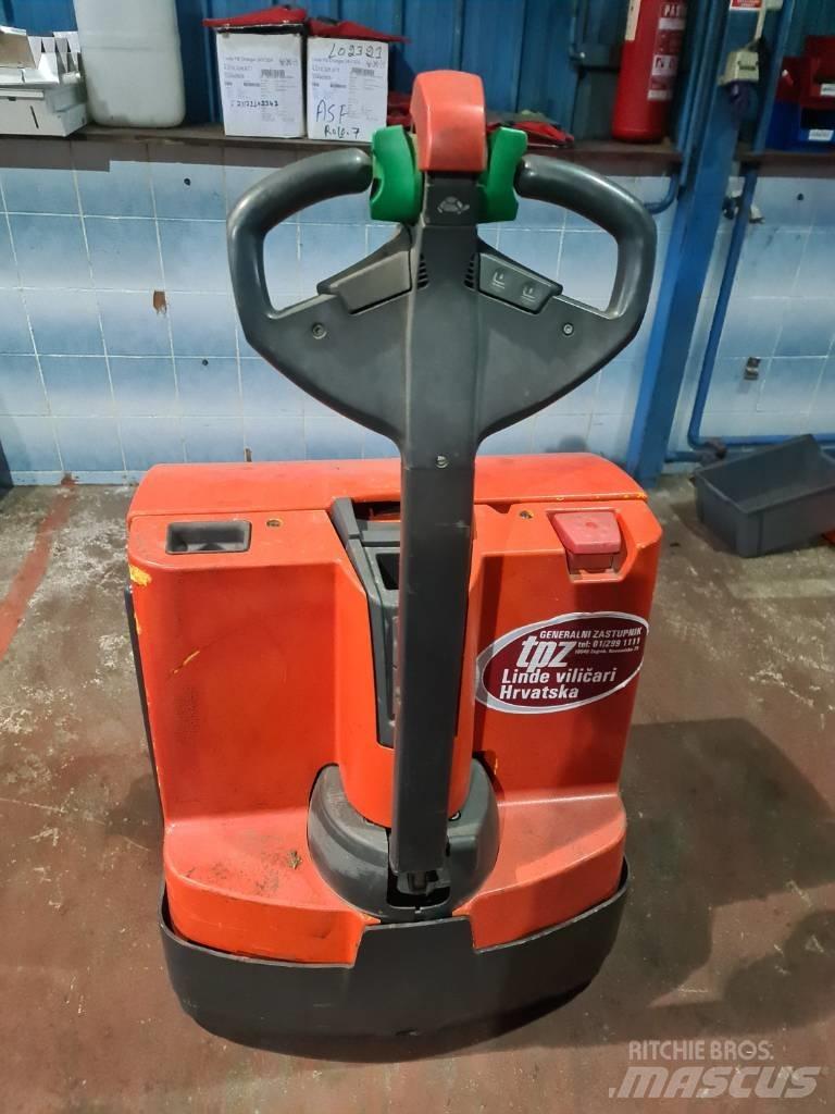 Jungheinrich EJE120 Nisko podizni električni viličar