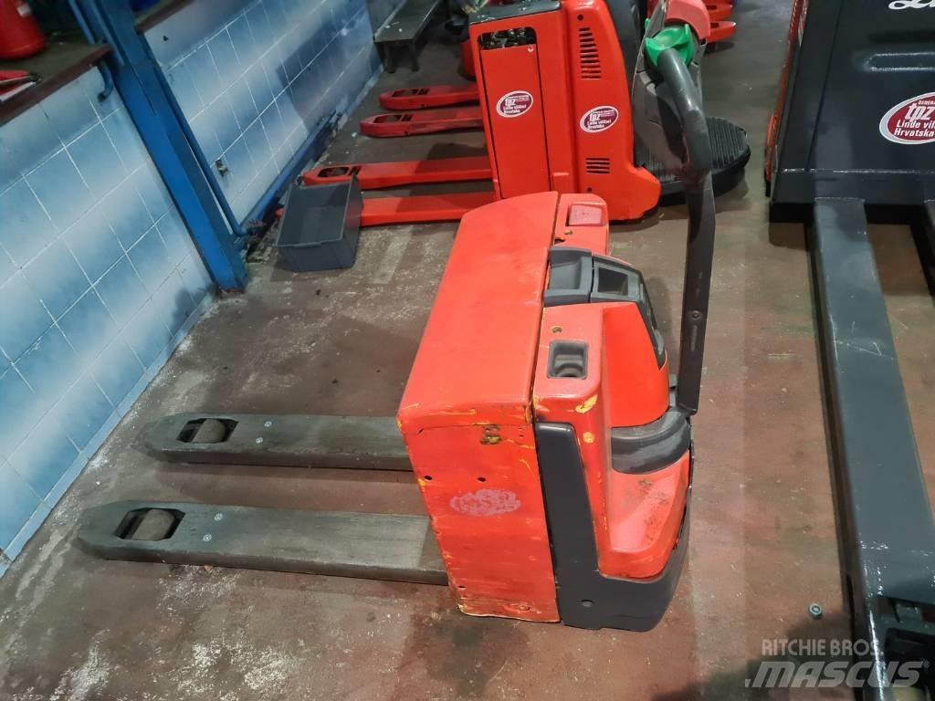Jungheinrich EJE120 Nisko podizni električni viličar