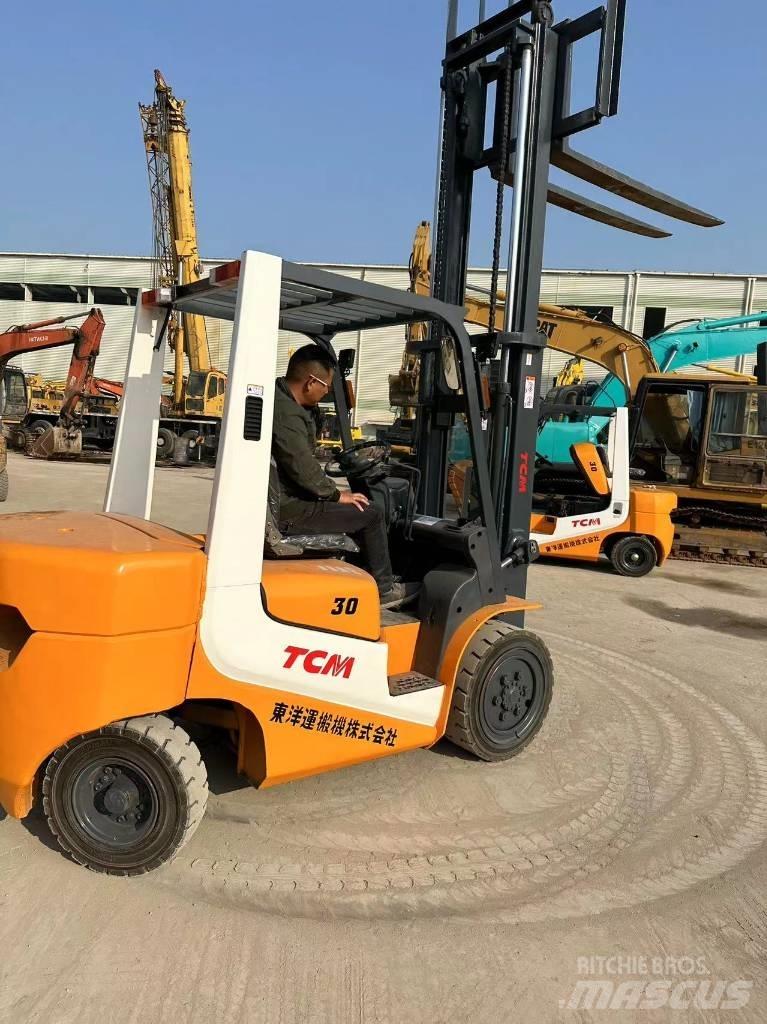 TCM FD30T6 Dizelski viličari