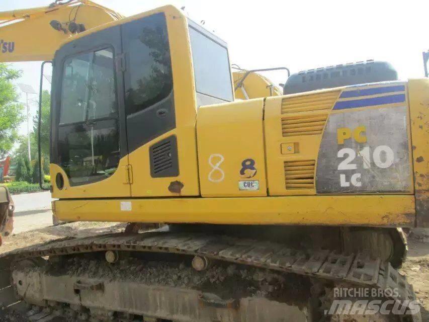 Komatsu PC 210-7 Bageri gusjeničari