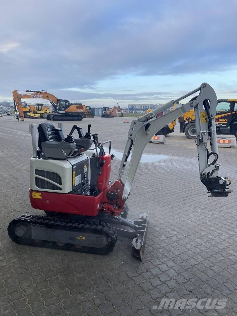 Takeuchi TB 210 Mini bageri <7t