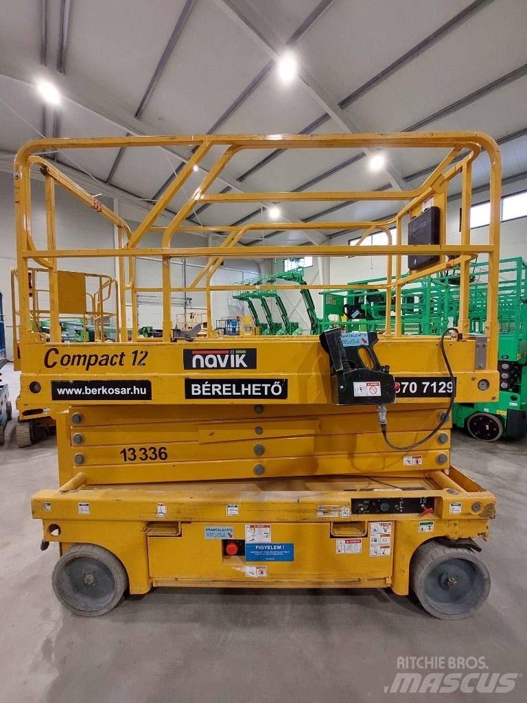 Haulotte Compact 12 Škaraste platforme