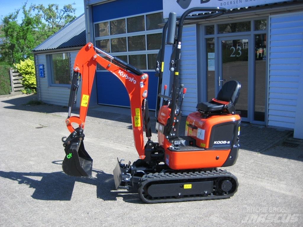 Kubota K008-5 Mini bageri <7t