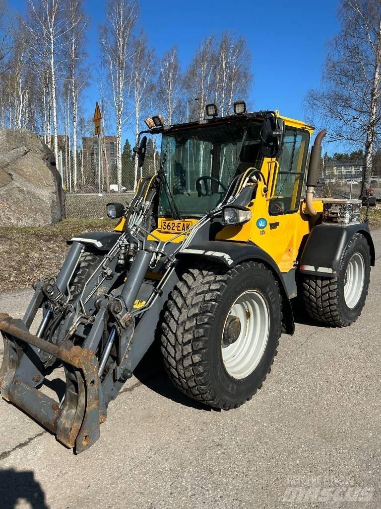 Wille 625C Kompaktni (mali) traktori