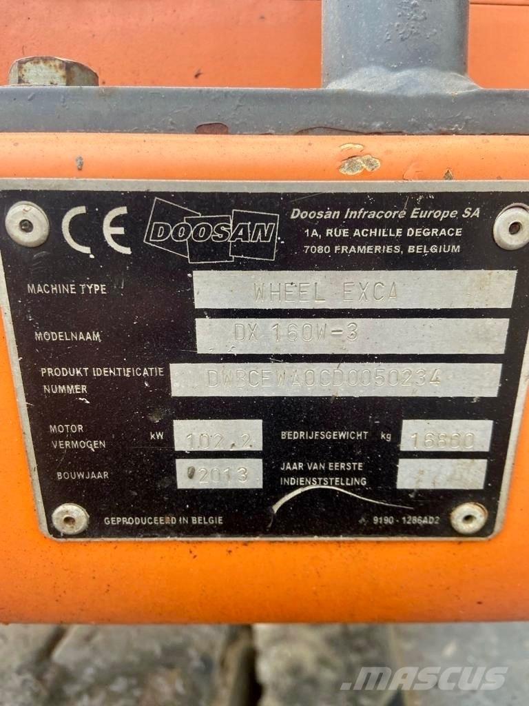 Doosan DX 160 W-3 Bageri na kotačima