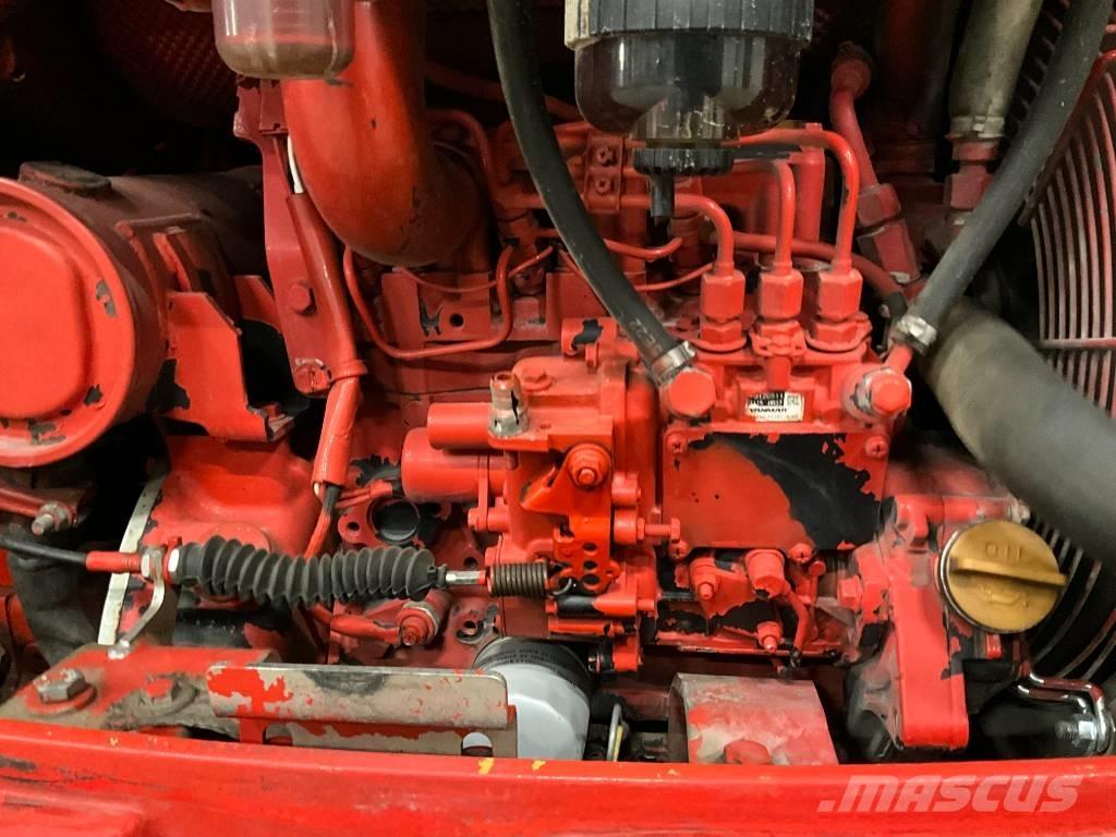 CAT 302.4 D Mini bageri <7t