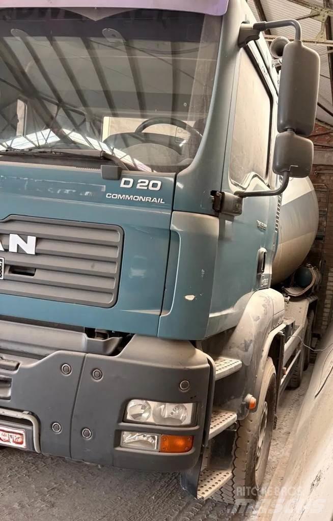 MAN 33 TGA 33.350 Kamioni mikseri za beton