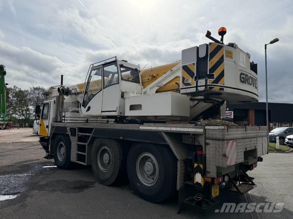 Grove GMK 3055 Rabljene dizalice za težak teren